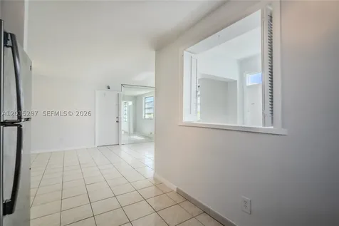 421 NE 1st Street Hallandale Beach FL 33009