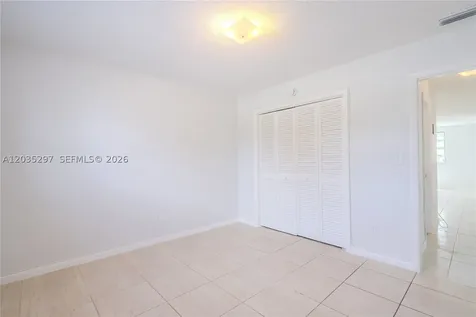 421 NE 1st Street Hallandale Beach FL 33009