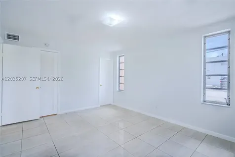 421 NE 1st Street Hallandale Beach FL 33009