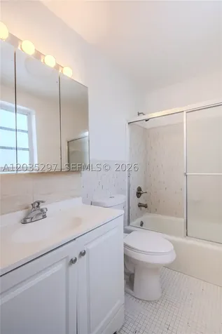 421 NE 1st Street Hallandale Beach FL 33009