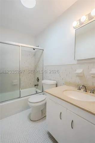 421 NE 1st Street Hallandale Beach FL 33009