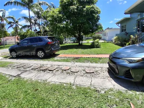 220 NW 150th Street Miami FL 33168