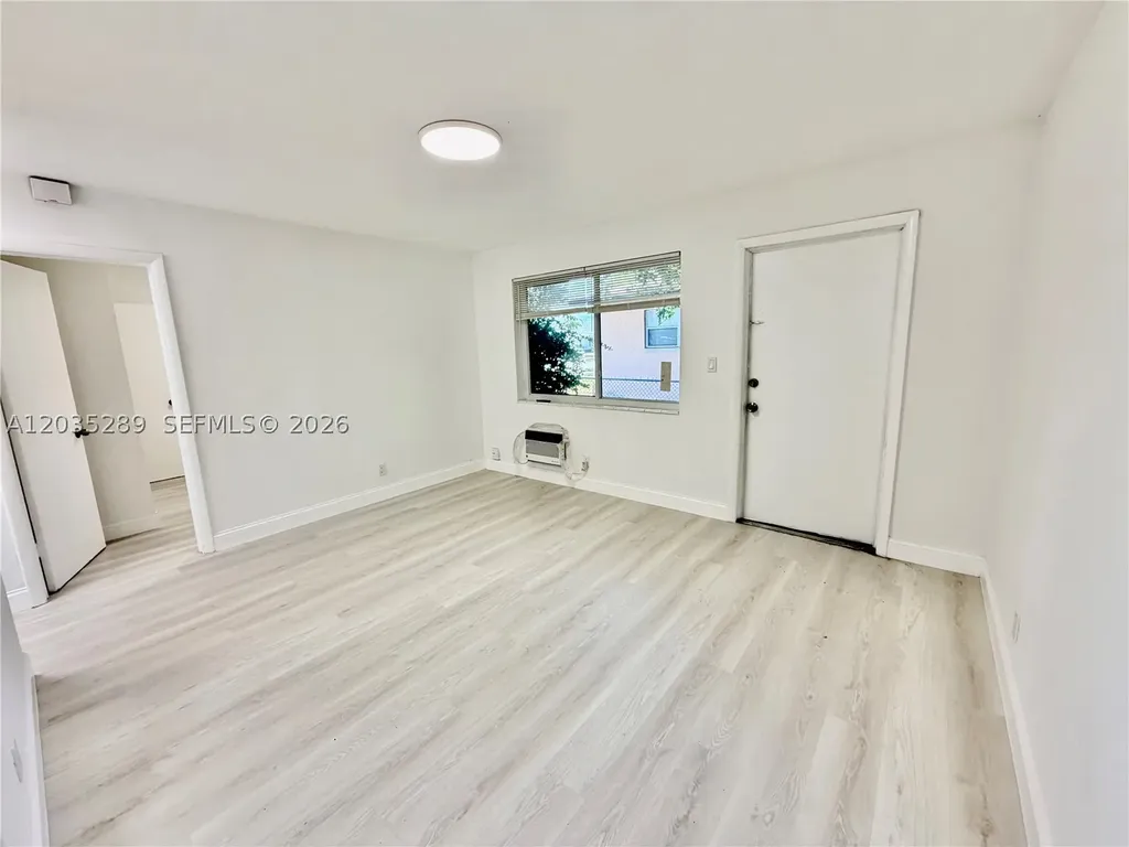 2417 NW 20th Street Fort Lauderdale FL 33311