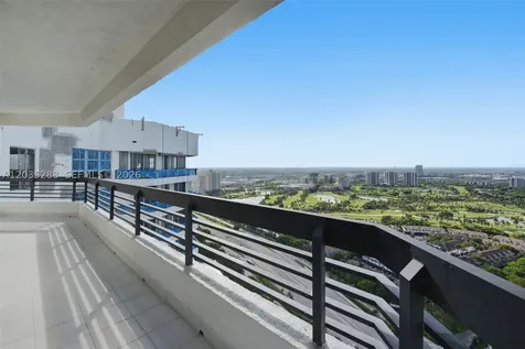 3500 Mystic Pointe Drive Aventura FL 33180