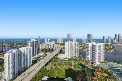 3500 Mystic Pointe Drive Aventura FL 33180