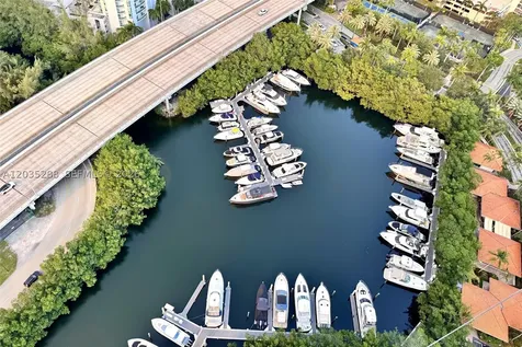 3500 Mystic Pointe Drive Aventura FL 33180