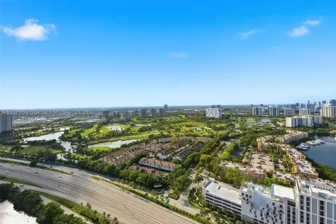 3500 Mystic Pointe Drive Aventura FL 33180