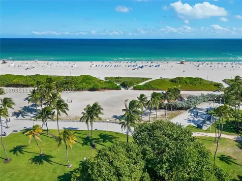 1024 Ocean Drive Miami Beach FL 33139