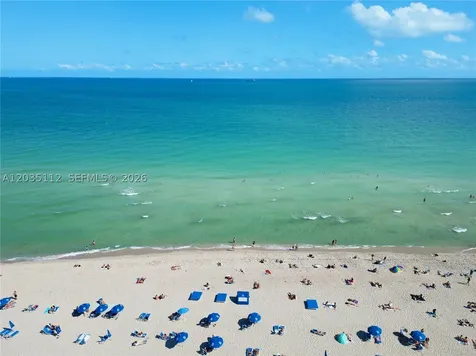 1024 Ocean Drive Miami Beach FL 33139