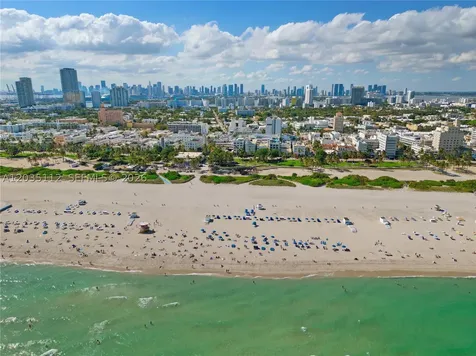 1024 Ocean Drive Miami Beach FL 33139