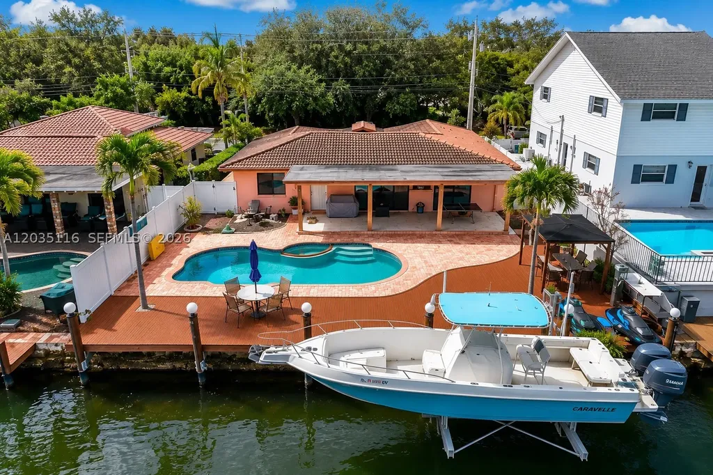 2447 SE 15th Street Pompano Beach FL 33062