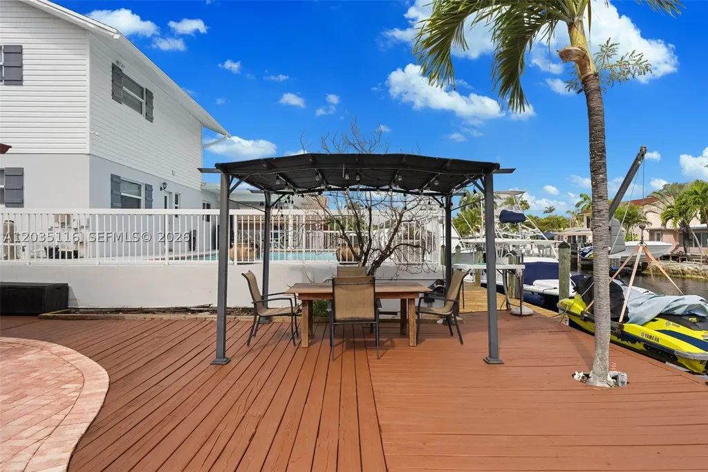 2447 SE 15th Street Pompano Beach FL 33062