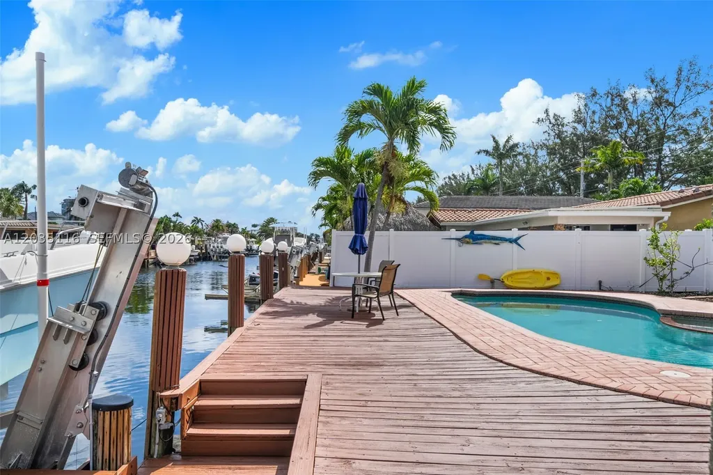 2447 SE 15th Street Pompano Beach FL 33062