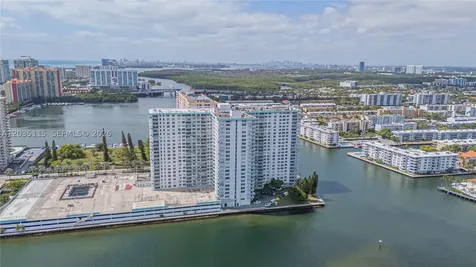 301 174 Street Sunny Isles Beach FL 33160