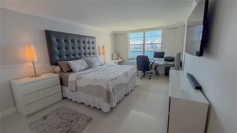 301 174 Street Sunny Isles Beach FL 33160