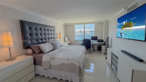 301 174 Street Sunny Isles Beach FL 33160