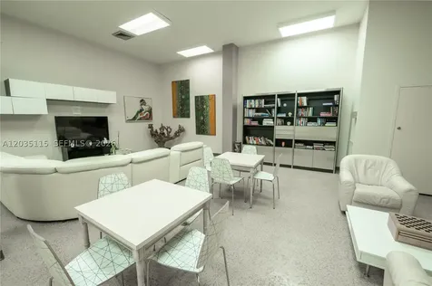 301 174 Street Sunny Isles Beach FL 33160