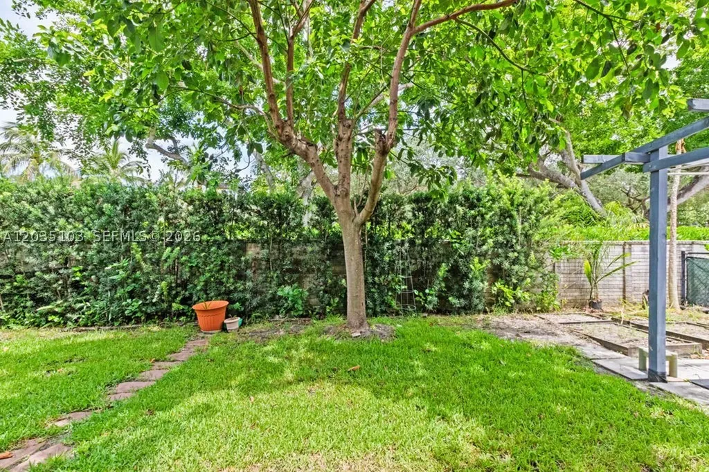 11637 NW 3rd Drive Coral Springs FL 33071