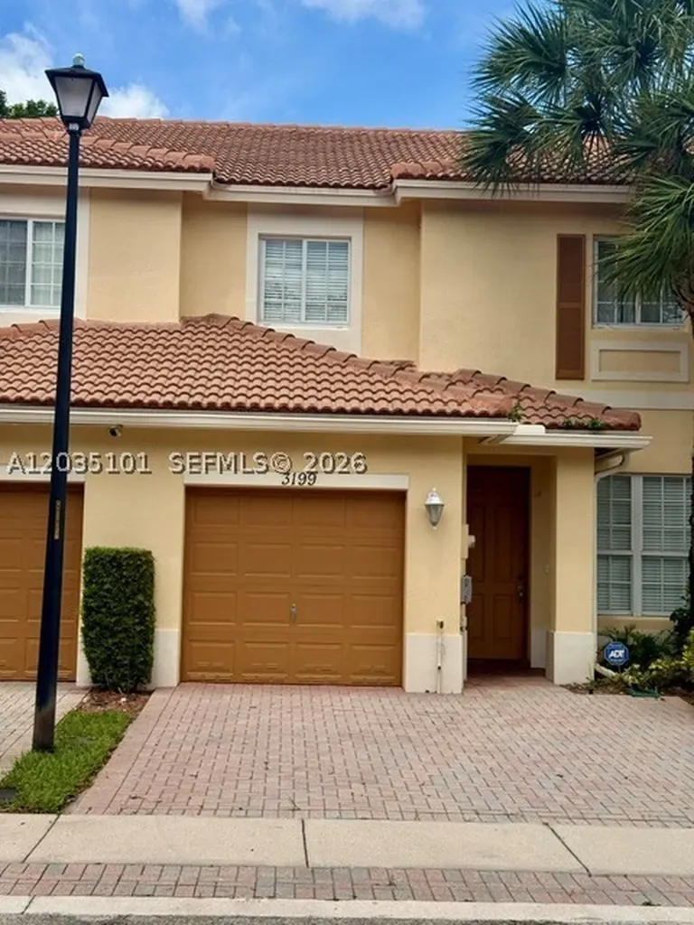 3199 NW 32nd Terrace Oakland Park FL 33309