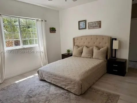 3199 NW 32nd Terrace Oakland Park FL 33309