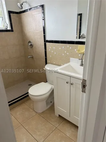 166 W 8th Street Hialeah FL 33010