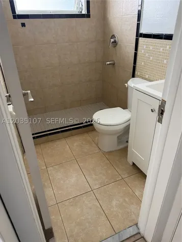 166 W 8th Street Hialeah FL 33010