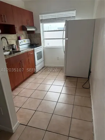 166 W 8th Street Hialeah FL 33010