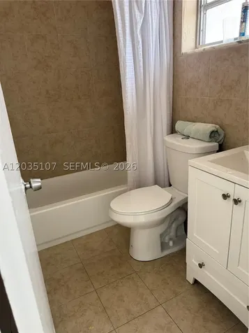 166 W 8th Street Hialeah FL 33010