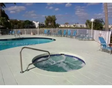 3465 NW 44th Street Oakland Park FL 33309