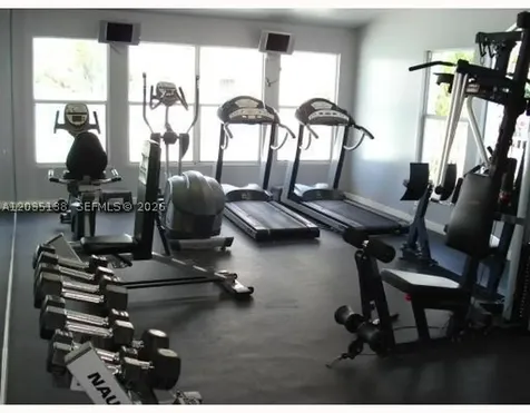 3465 NW 44th Street Oakland Park FL 33309