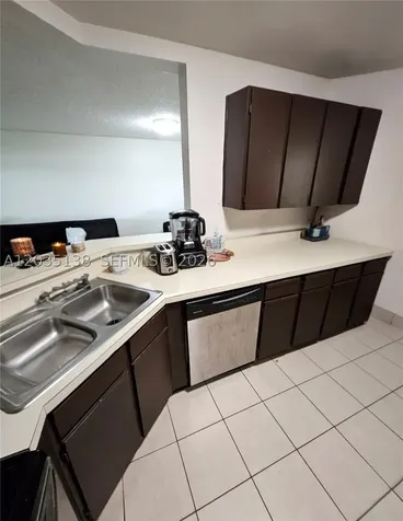 3465 NW 44th Street Oakland Park FL 33309