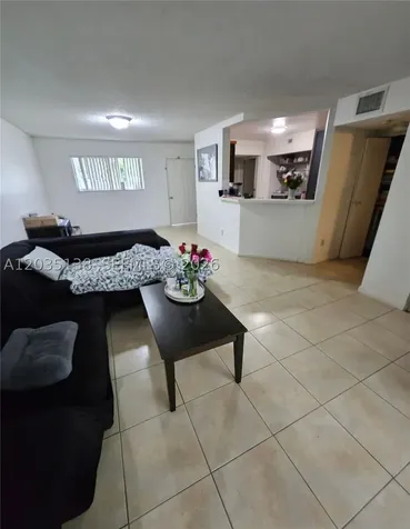 3465 NW 44th Street Oakland Park FL 33309
