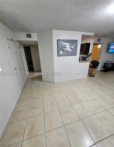 3465 NW 44th Street Oakland Park FL 33309