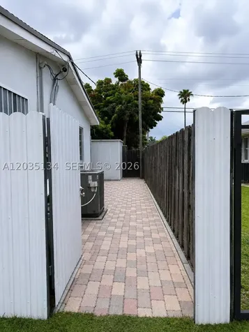 9515 Dominican Drive Cutler Bay FL 33189