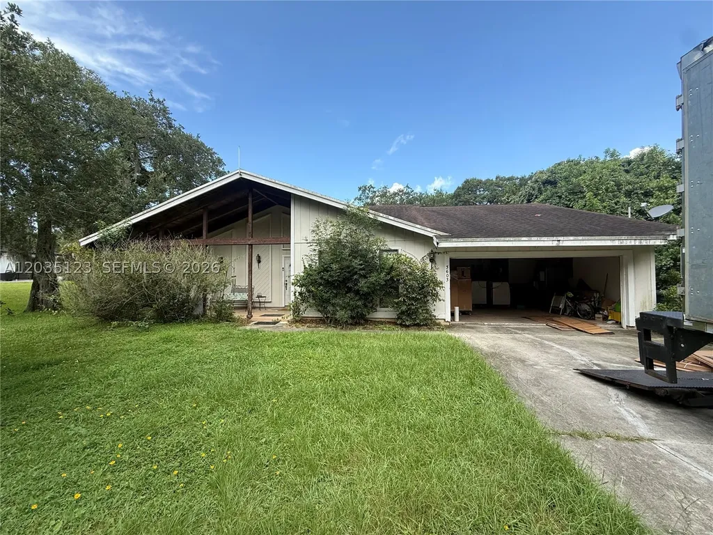 3603 W Wilderness Drive W Fort Pierce FL 34982