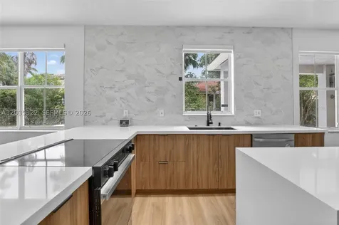 841 Lavender Circle Weston FL 33327