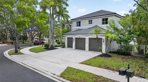 841 Lavender Circle Weston FL 33327