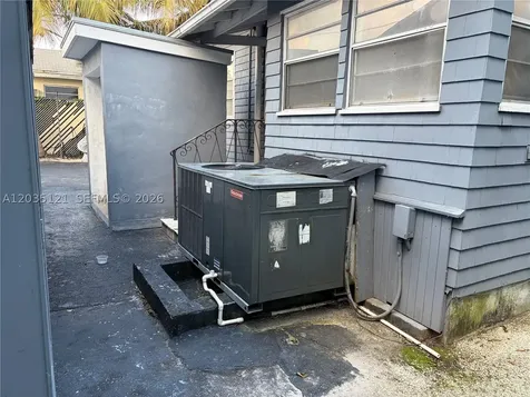 840 SW 13th Avenue Miami FL 33135