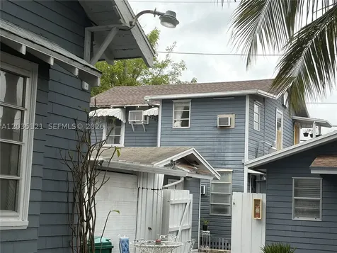 840 SW 13th Avenue Miami FL 33135