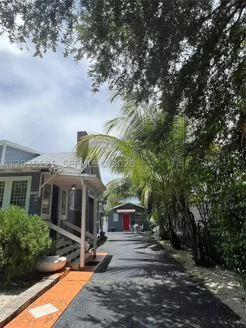840 SW 13th Avenue Miami FL 33135