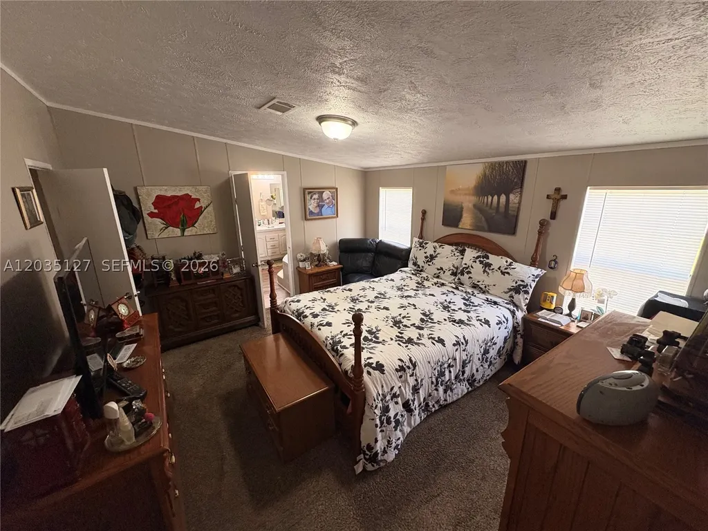 7117 SW Archer Road Other City - In The State Of Florida FL 32608