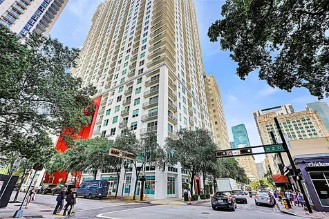 133 NE 2nd Avenue Miami FL 33132
