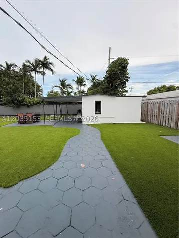 10000 SW 43rd Street Miami FL 33165