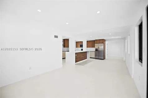10000 SW 43rd Street Miami FL 33165