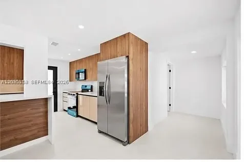 10000 SW 43rd Street Miami FL 33165