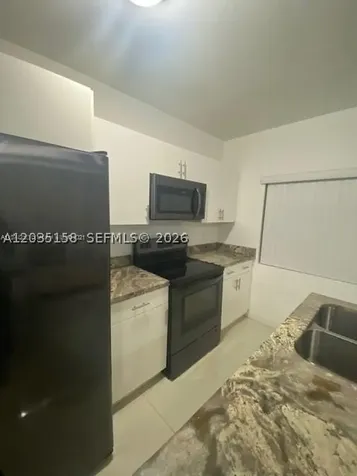 2271/2273 NW 66th Street Miami FL 33147