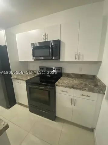 2271/2273 NW 66th Street Miami FL 33147