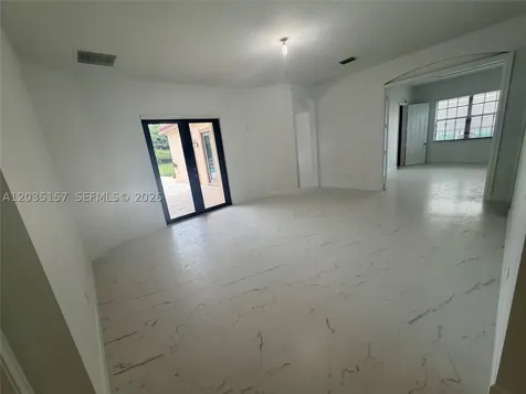 8711 NW 41st Street Cooper City FL 33024