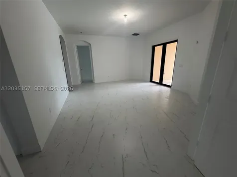 8711 NW 41st Street Cooper City FL 33024
