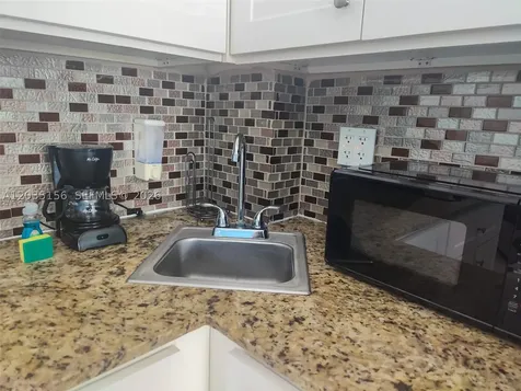 6345 Collins Avenue Miami Beach FL 33141